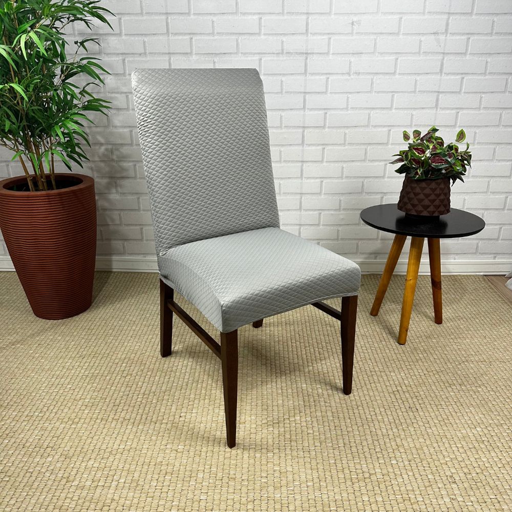 Capa de Cadeira Resistente à Gato em Matelassê - Cinza Claro