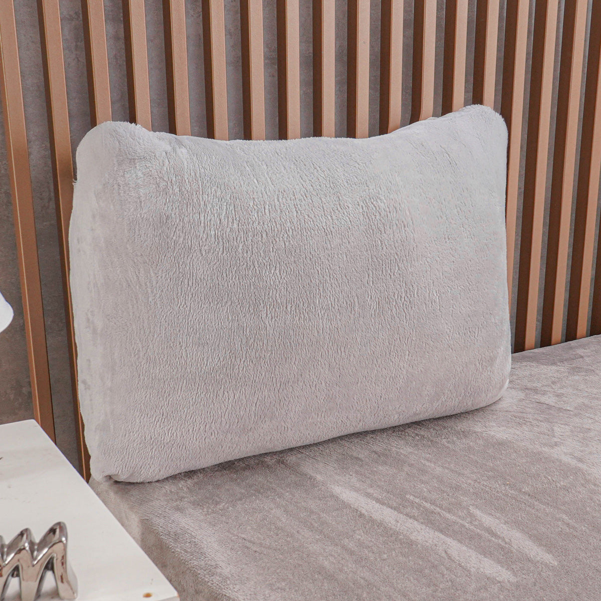 Fronha Avulsa Plush Flannel  50cm x 70cm - Várias Cores