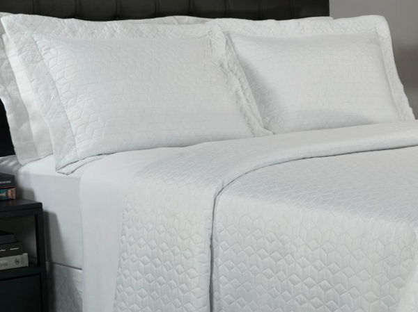 Cobre Leito de Microfibra - Branco