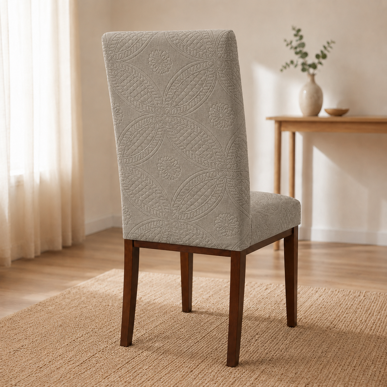Capa de Cadeira Matelassê Confort Plus Arabescos Resistente a Gato- Cinza Claro
