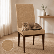 Capa de Cadeira Matelassê Confort Plus Arabescos Resistente a Gato- Bege