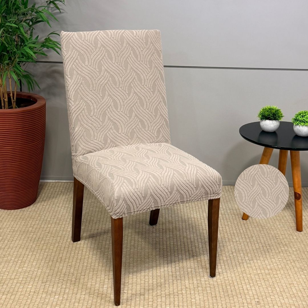 Capa de Cadeira Suede Jacquard Alto Relevo Entrelaços - Bege