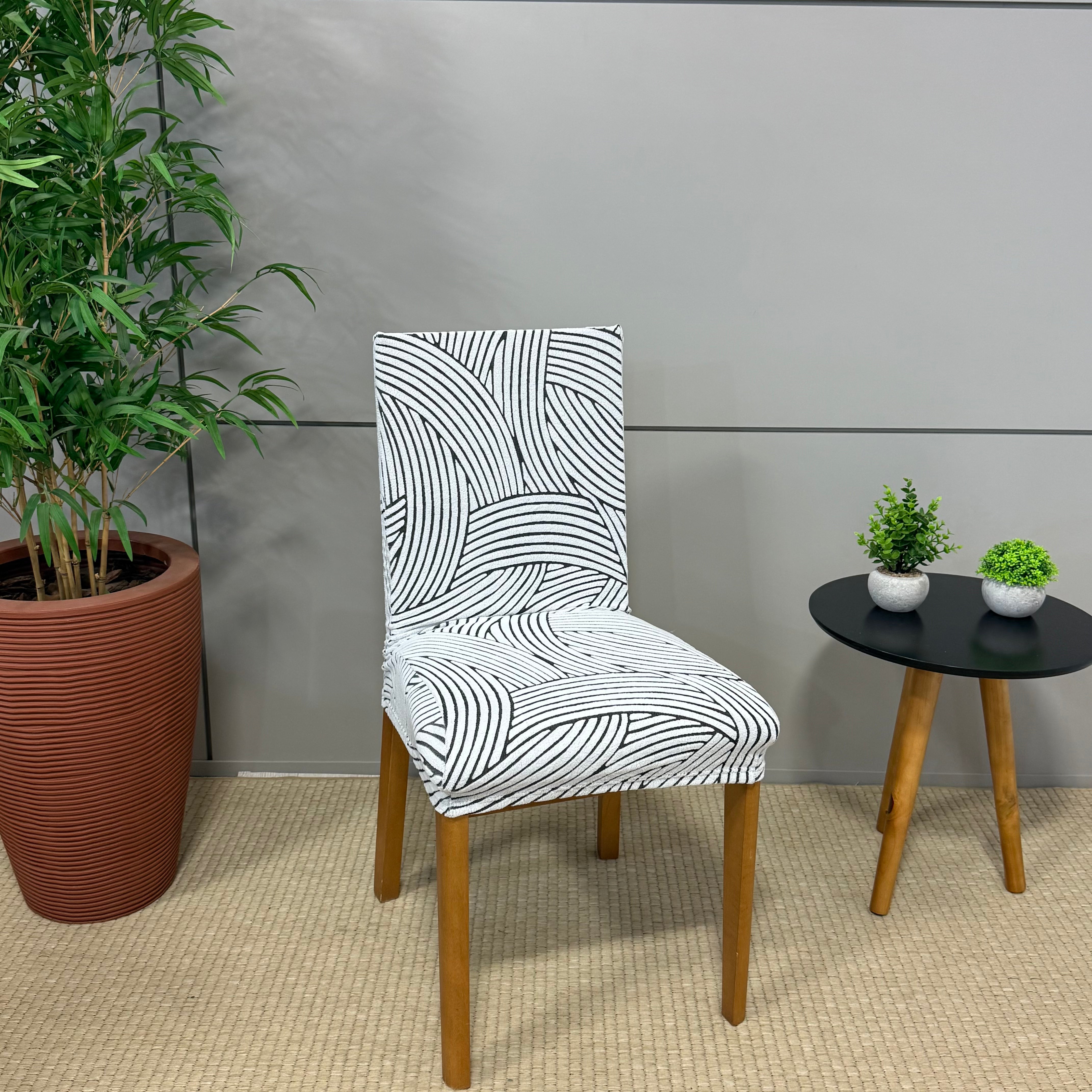 Capa de Cadeira Alto Relevo Linhas Onduladas- Cinza Claro