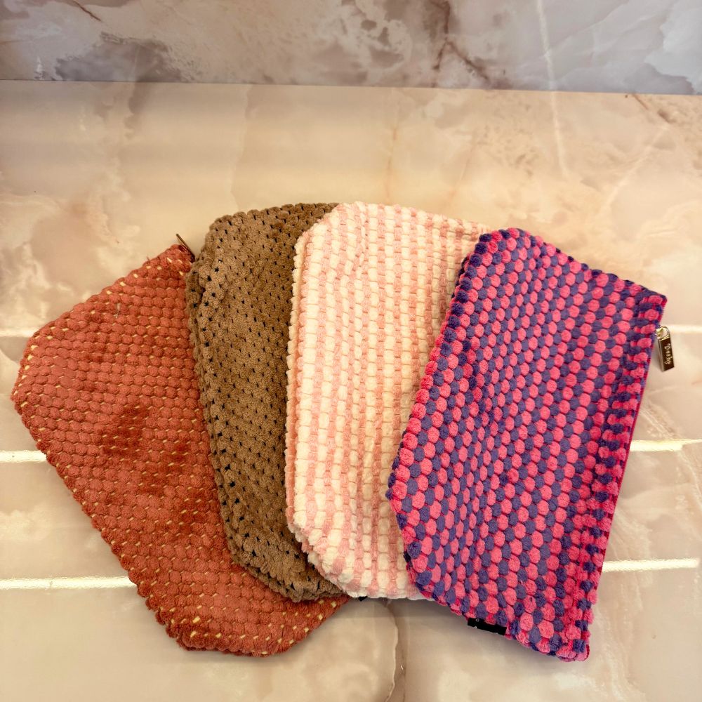 Necessaire Fluffy- Várias Cores
