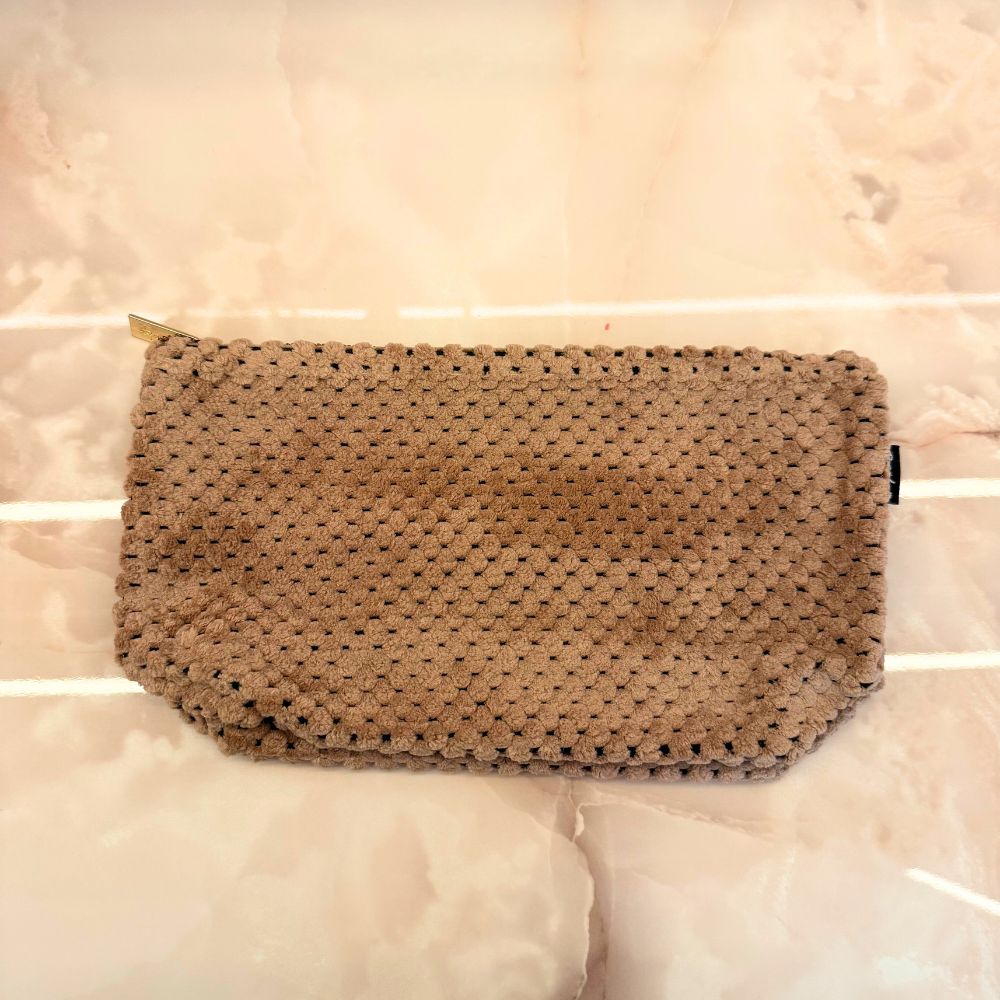Necessaire Fluffy- Várias Cores
