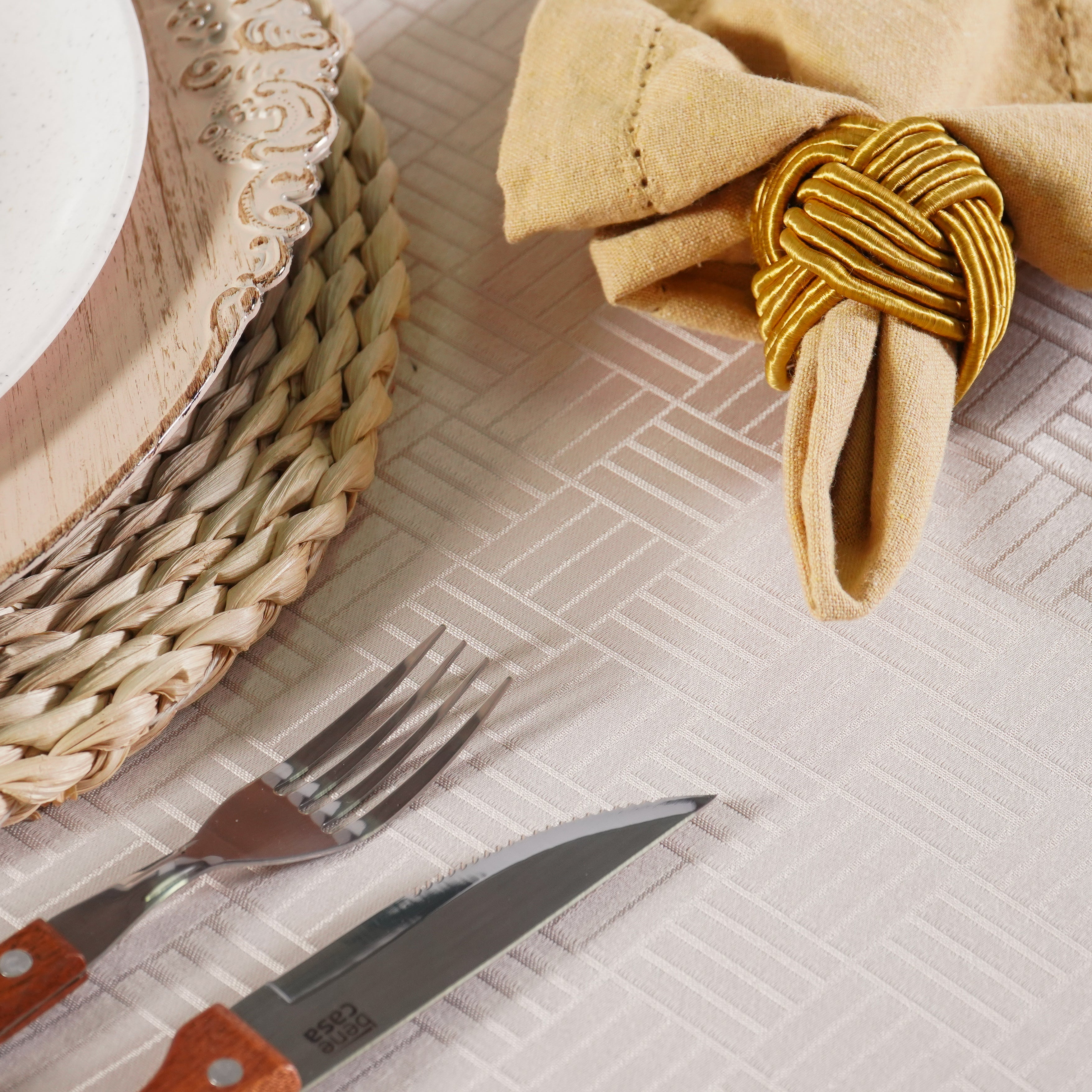 Toalha de Mesa Finesse- Bege