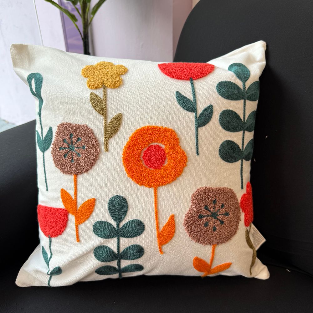 Capa de Almofada Bordada 43cm x 43cm- Várias Estampas