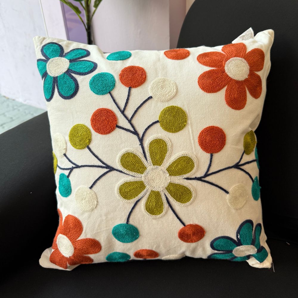 Capa de Almofada Bordada 43cm x 43cm- Várias Estampas