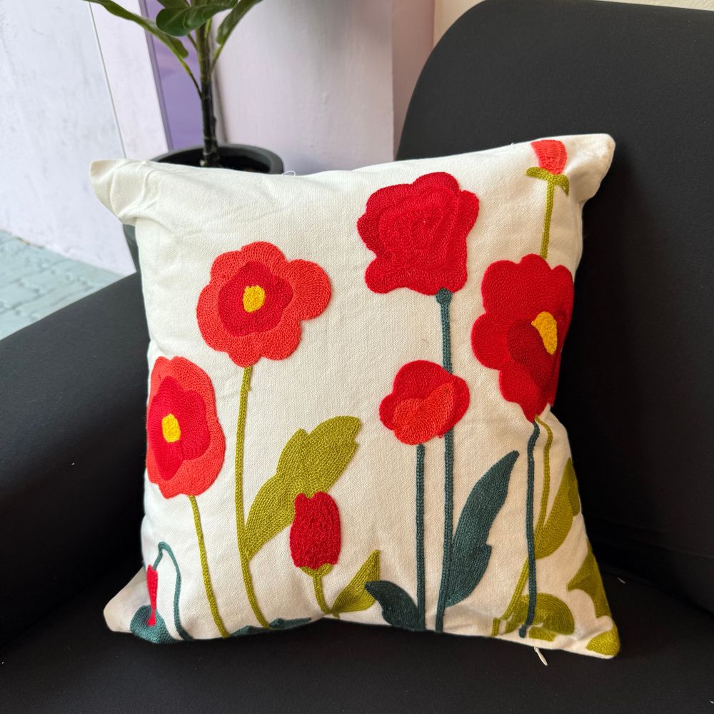Capa de Almofada Bordada 43cm x 43cm- Várias Estampas