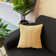 Capa de Almofada Bordada 43 cm x 43cm- Várias Cores