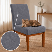 Capa de Cadeira Matelassê Confort Plus Arabescos Resistente a Gato- Cinza