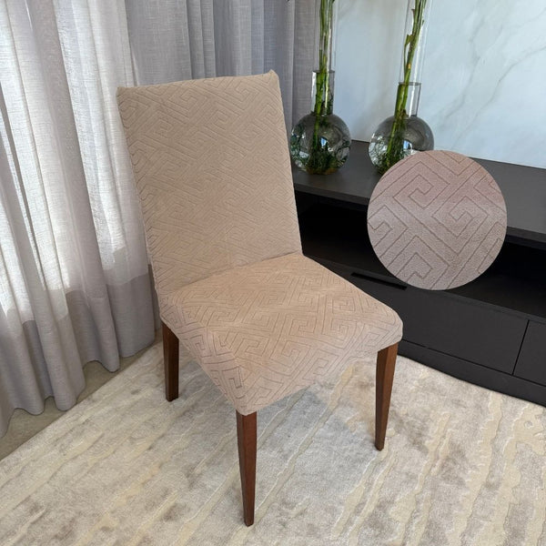 Capa de Cadeira Suede Jacquard Alto Relevo Bege-Labirinto