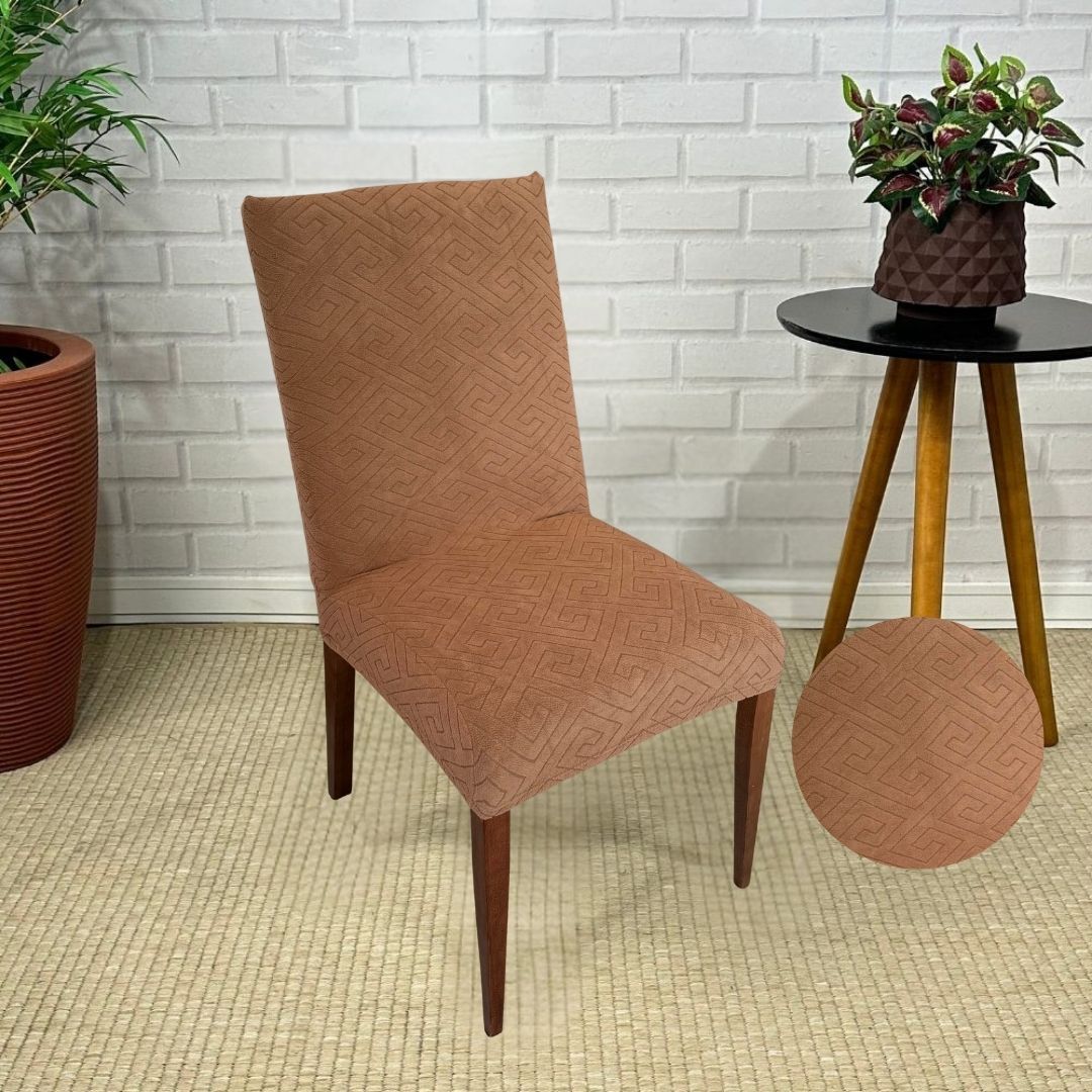 Capa de Cadeira Suede Jacquard Alto Relevo Marrom- Labirinto